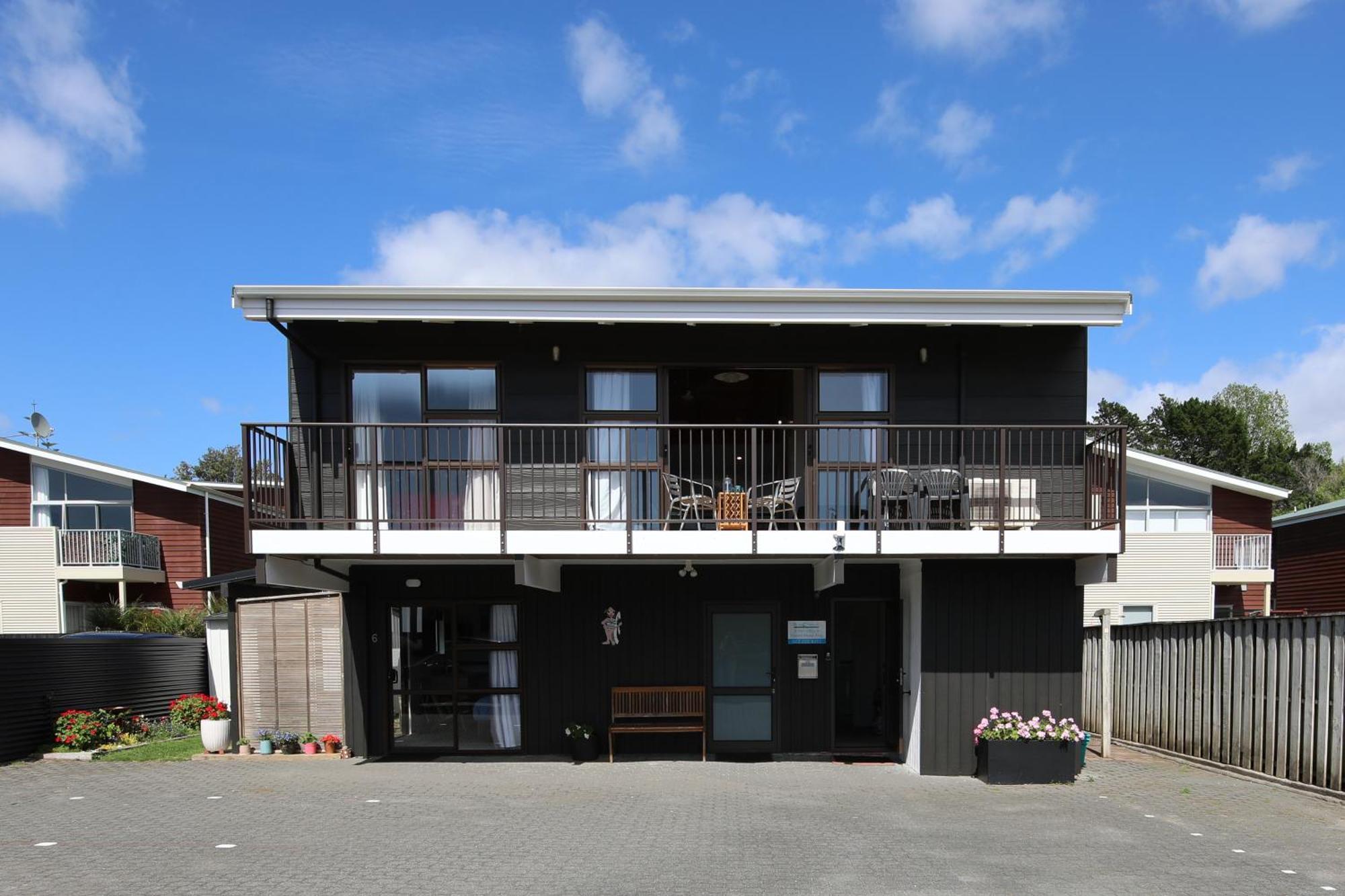 Blue Marlin Apartments Вітіанга Екстер'єр фото